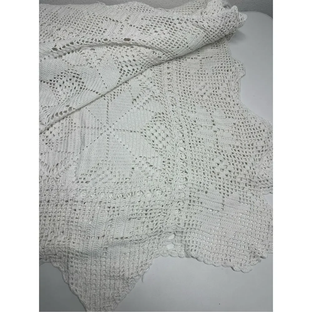 Vintage Rare92”x80” Queen Hand Crocheted Cotton Bedspread White